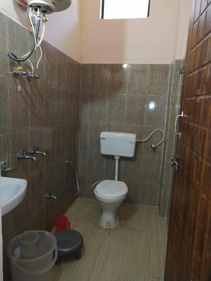 Hotel Charanpaduka Badrinath Dış mekan fotoğraf